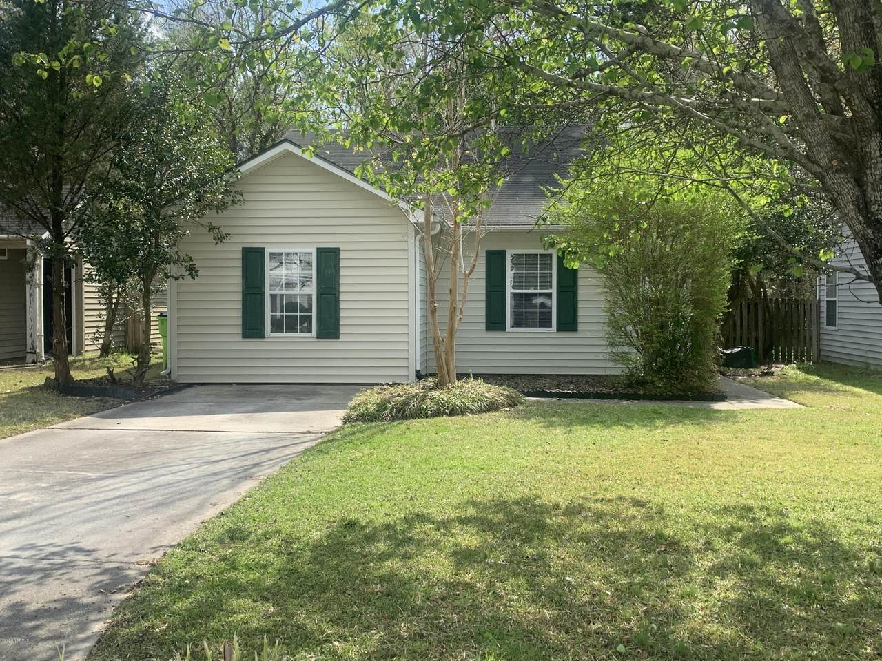 3572 Red Oak Drive - Photo 1