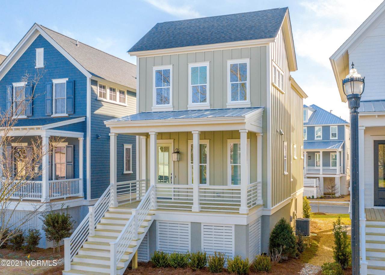 231 Water Street - Photo 1