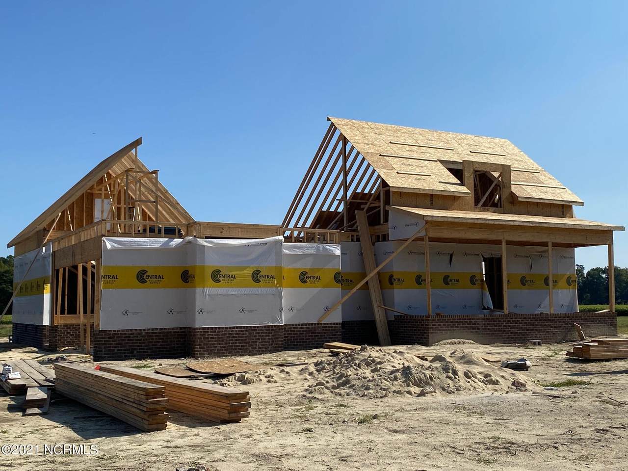 4927 Joe Ellen Road - Photo 1