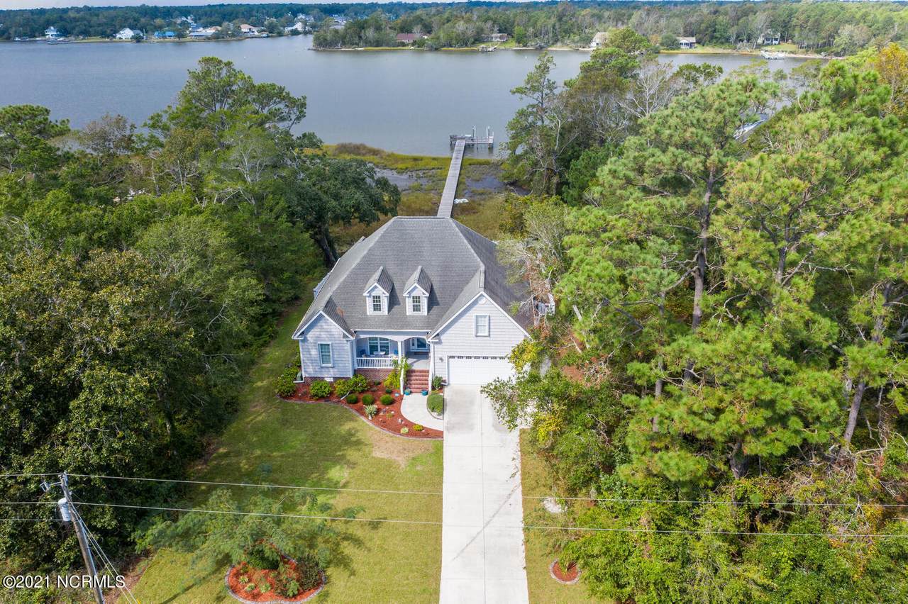 815 Chadwick Shores Drive - Photo 1