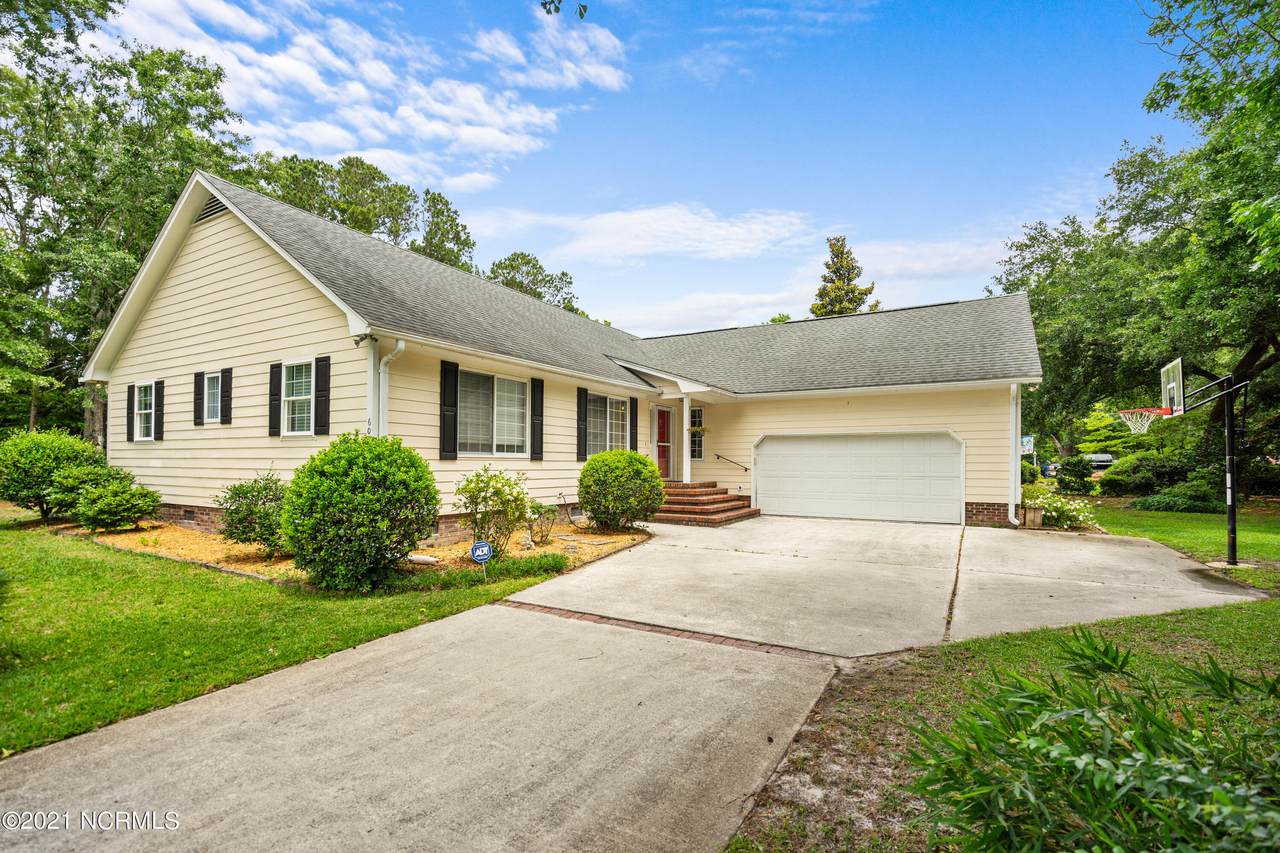601 Highgreen Drive - Photo 1