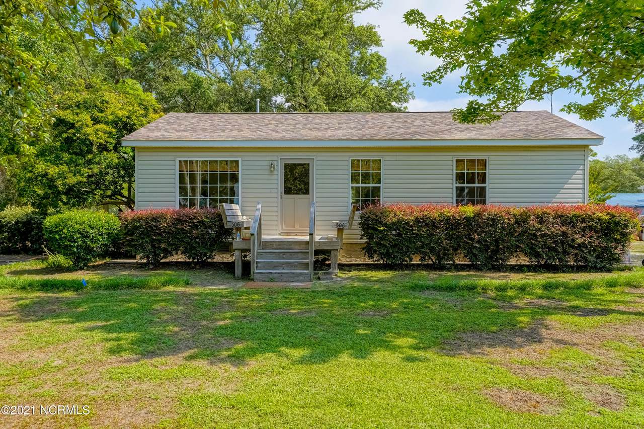 506 Lockwood Folly Road - Photo 1
