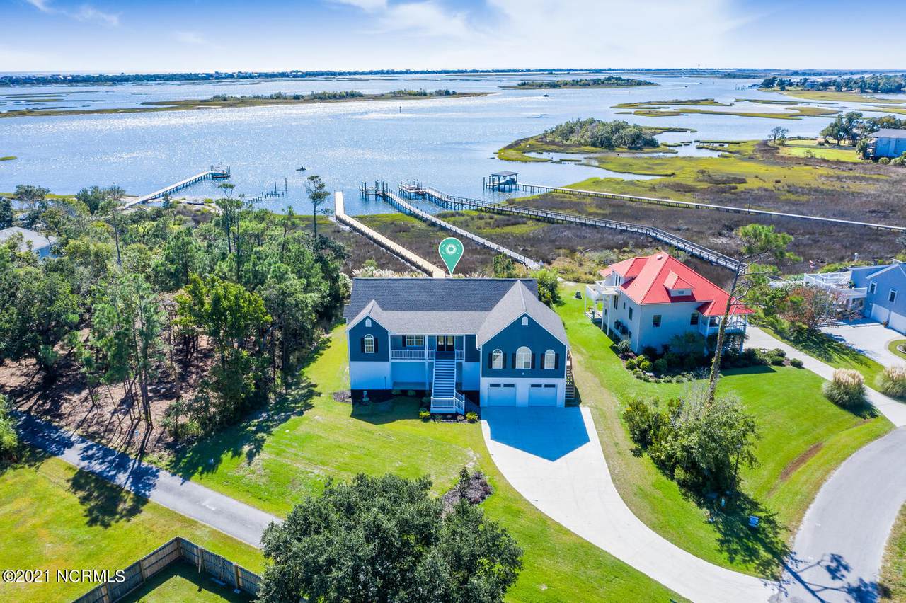 102 Topsail Watch Lane - Photo 1