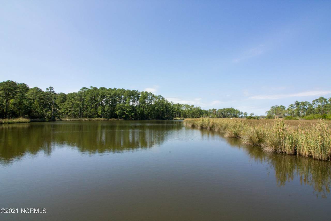 427 Bell Point Road - Photo 1