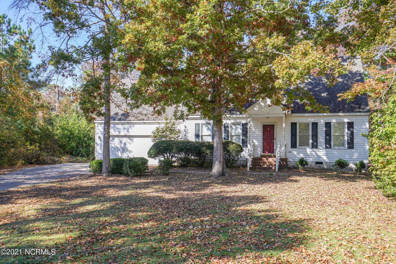 705 Wagon Circle - Photo 1