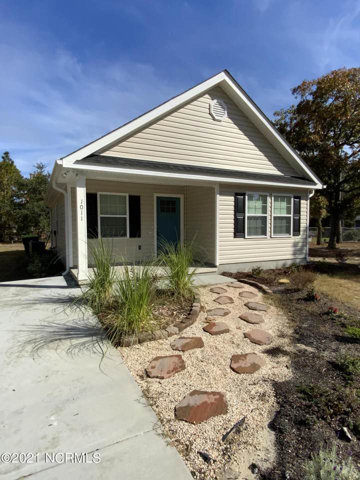 1011 Fillmore Road - Photo 1