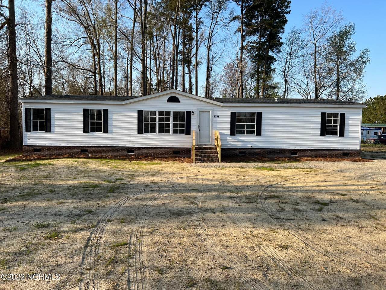 3752 Old Creek Road - Photo 1