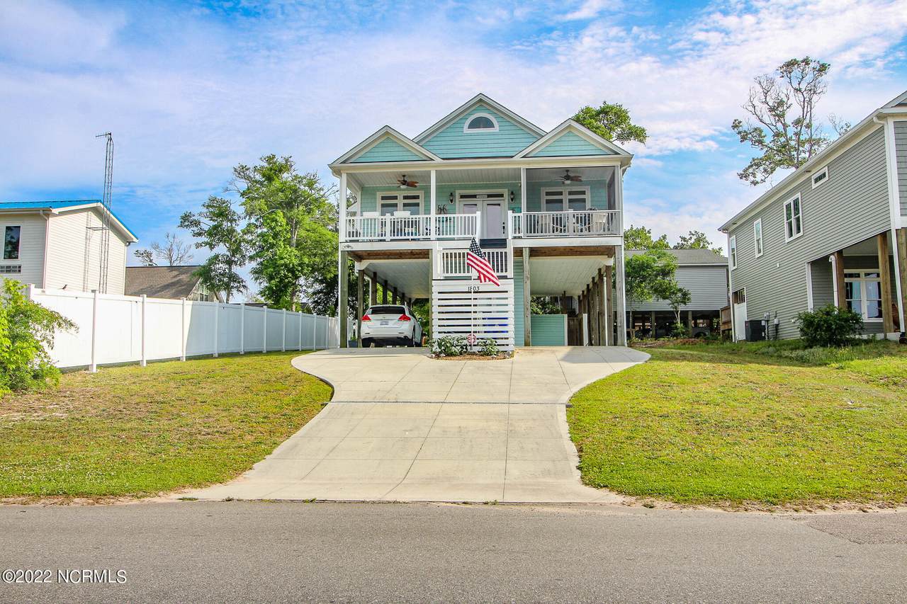 1803 Yacht Drive - Photo 1