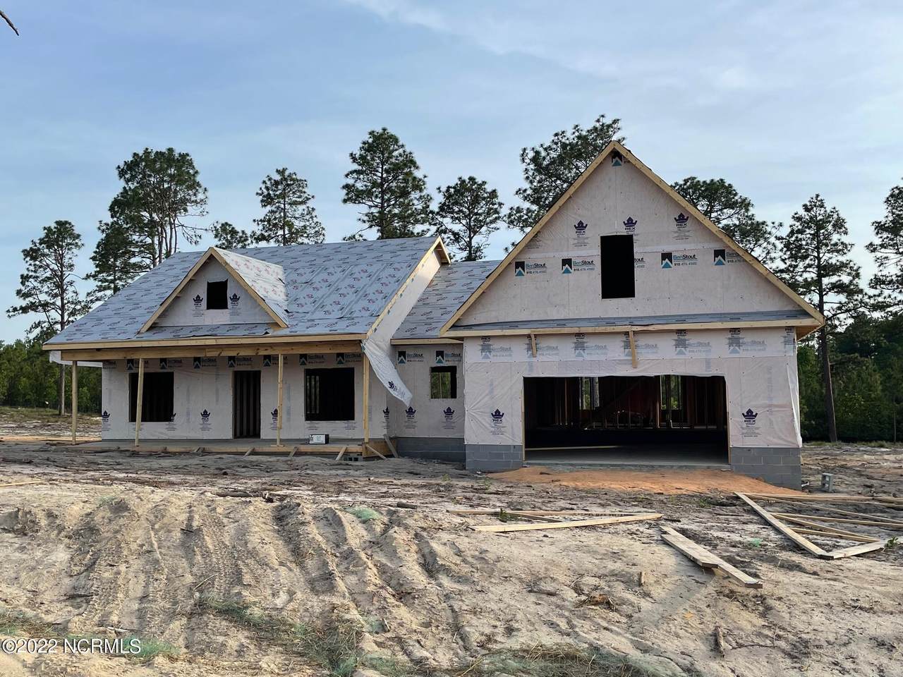4036 Silver Lane - Photo 1