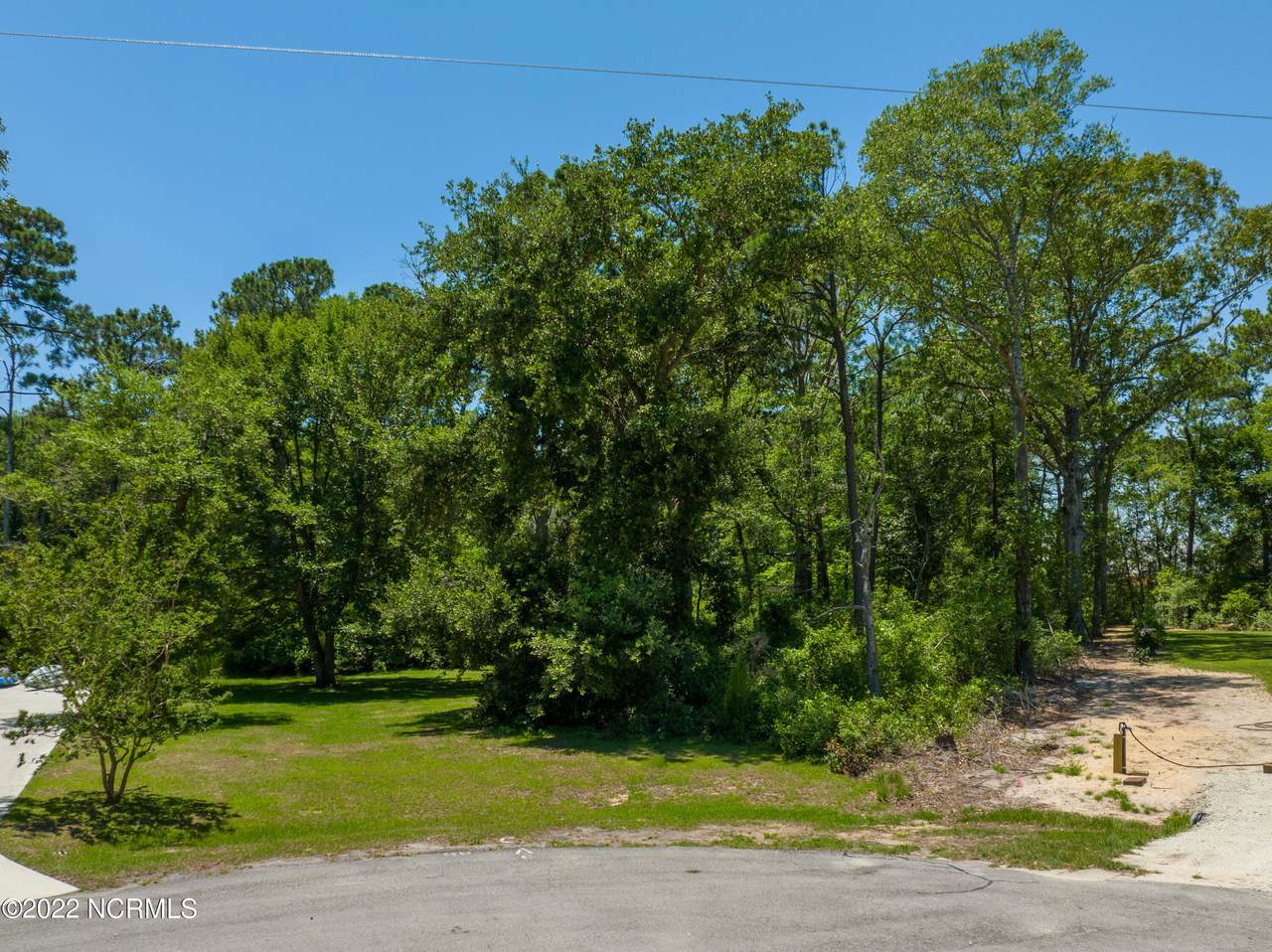 115 Bay Court - Photo 1