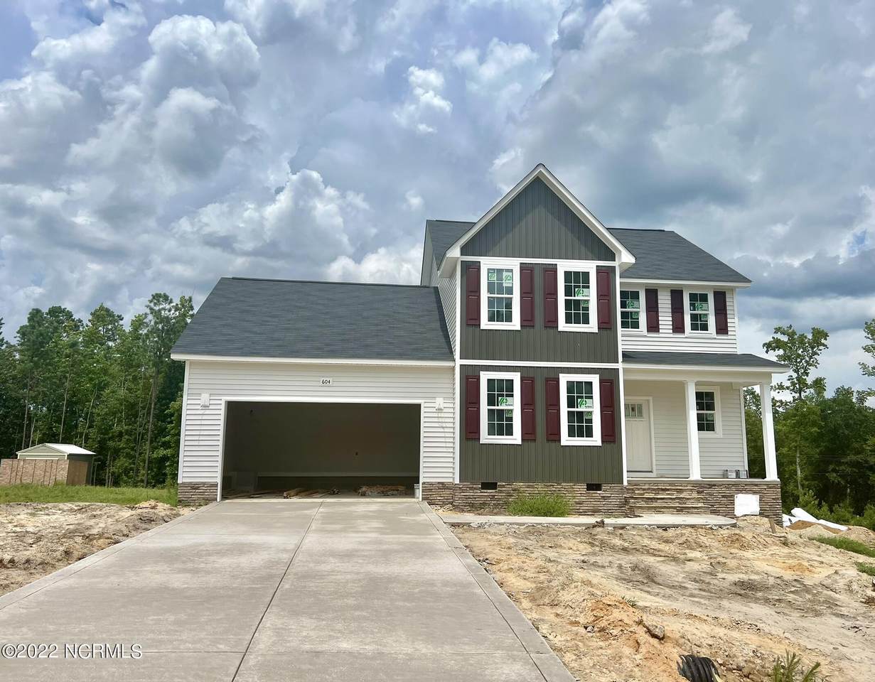 604 Starpoint Drive - Photo 1