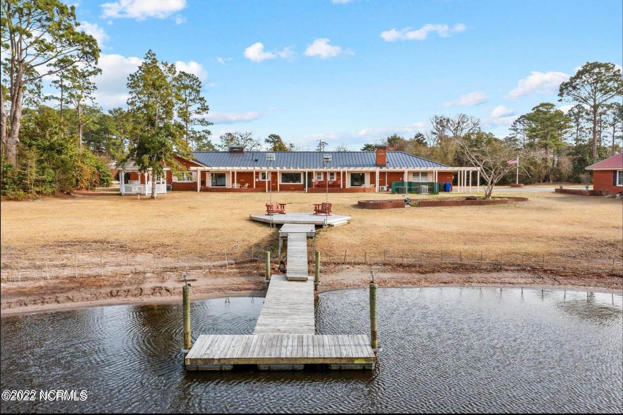 2310 Lakeview Drive - Photo 1