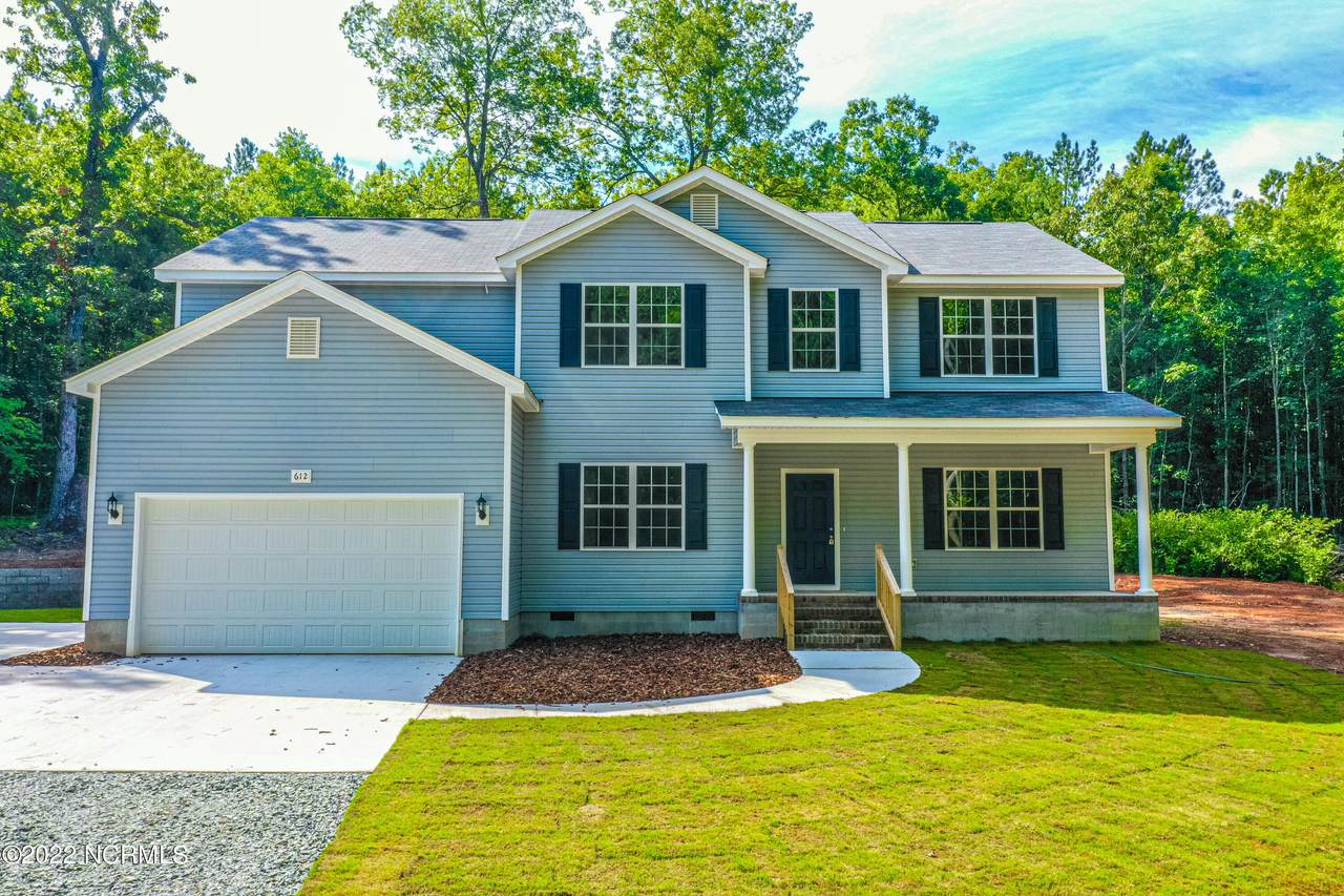 612 Summit Street - Photo 1