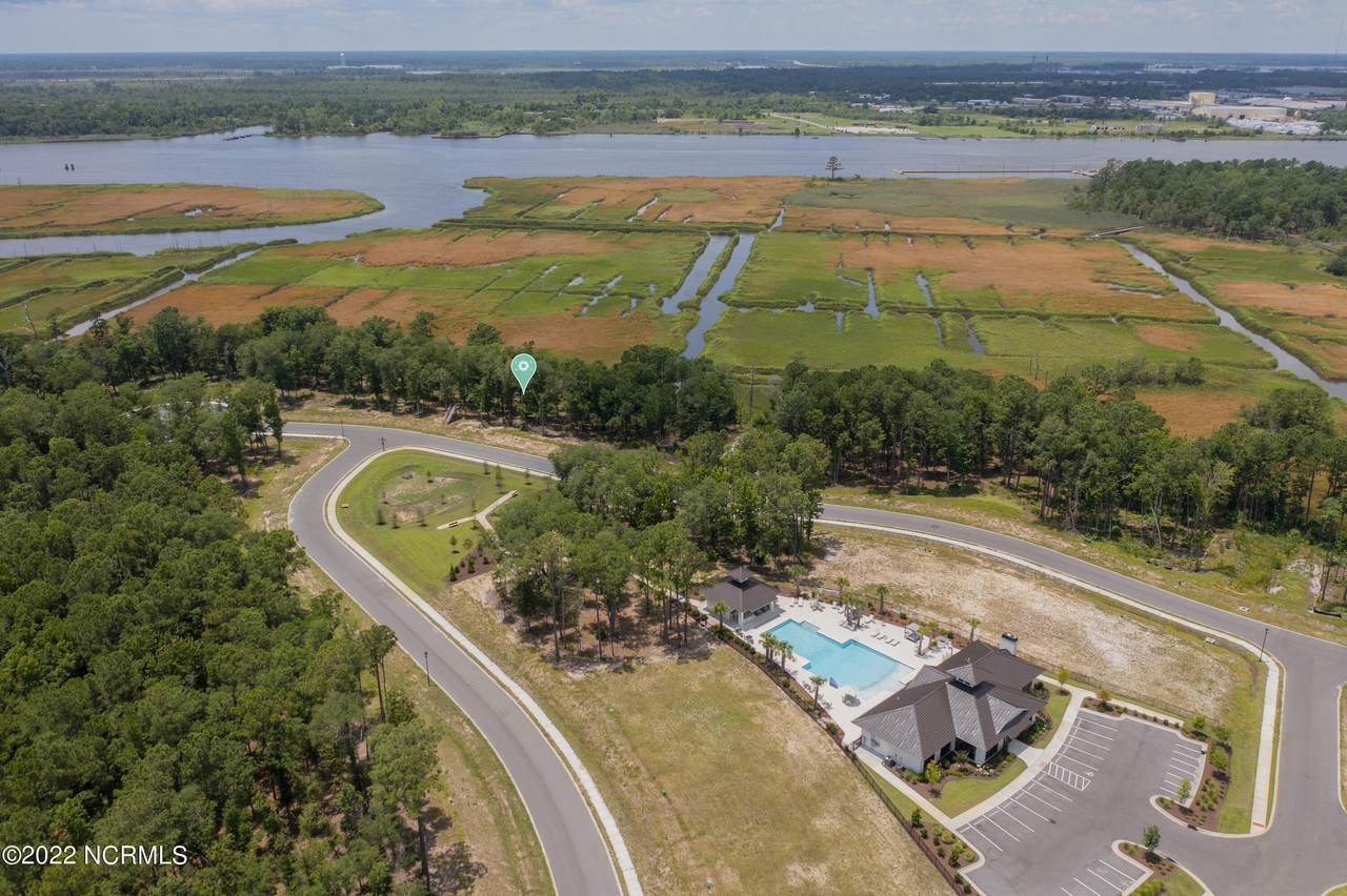 1527 Riverview Terrace - Photo 1