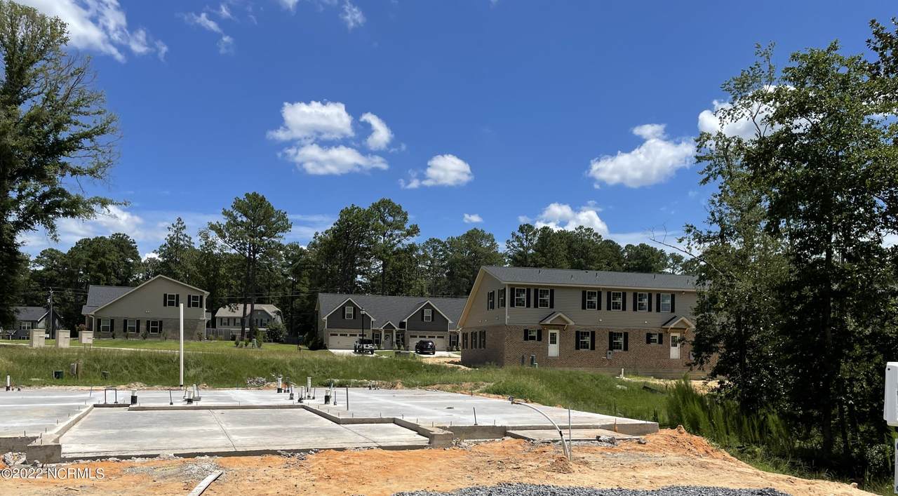 315 Mashie Court - Photo 1