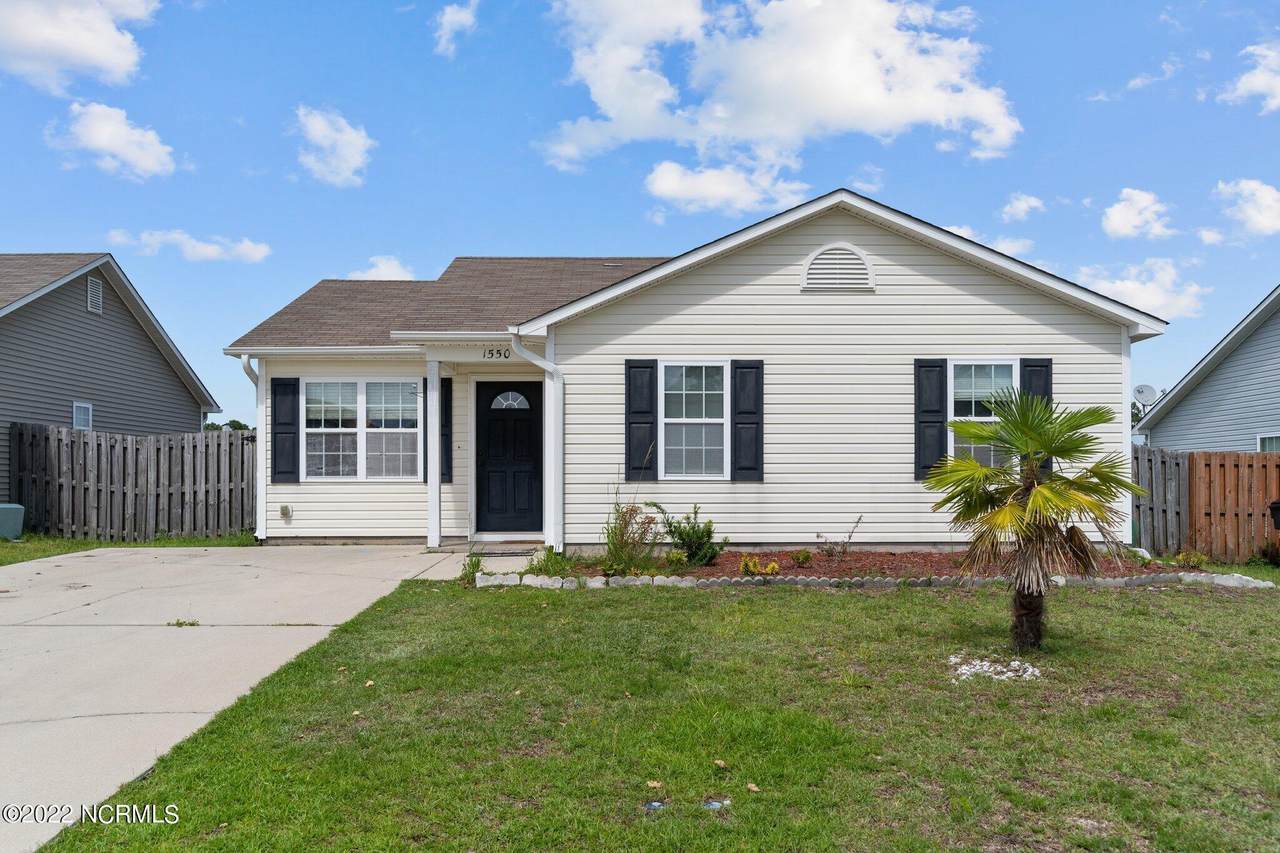 1550 Pine Harbor Way - Photo 1
