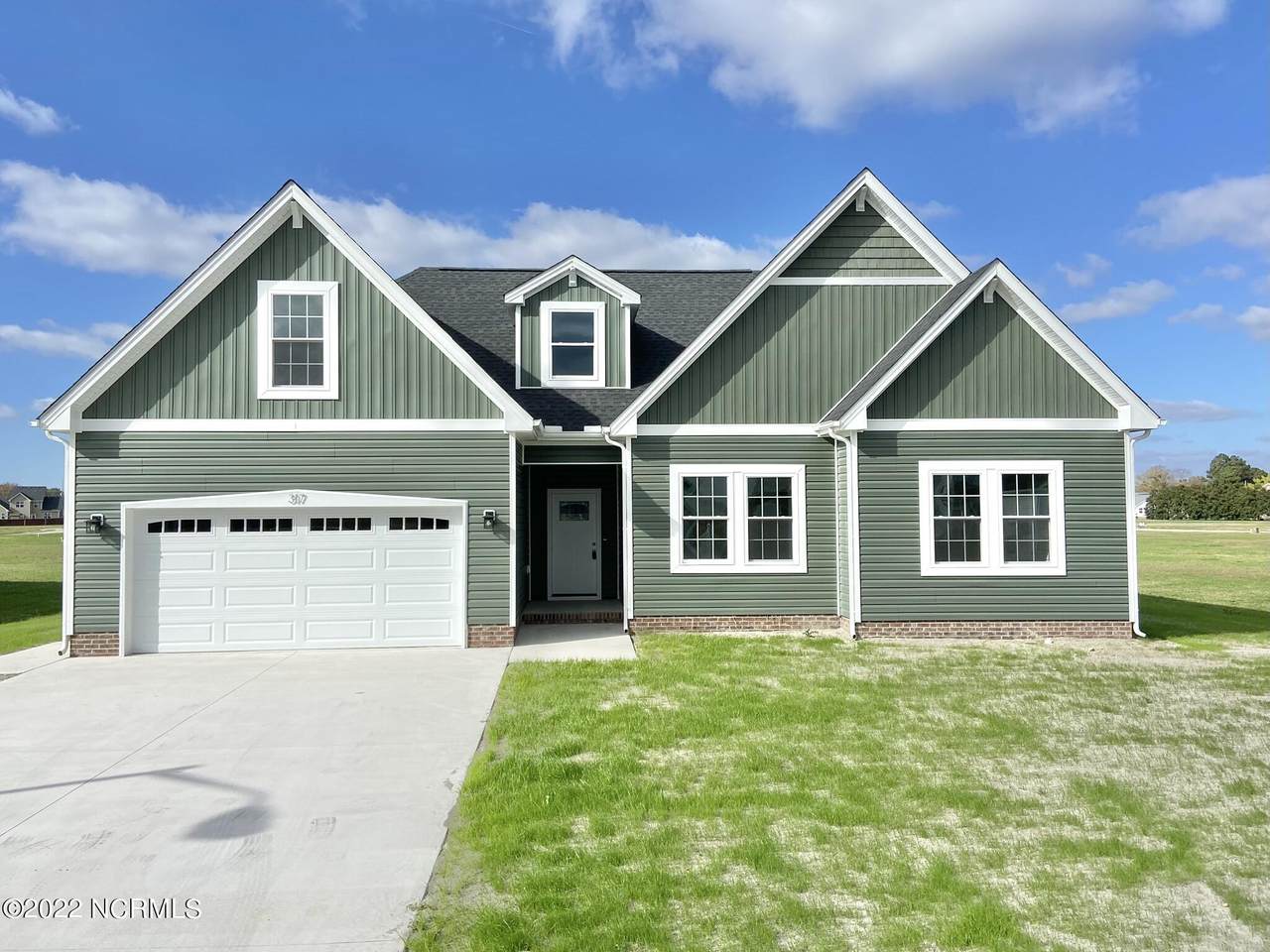 317 Spinnaker Street - Photo 1