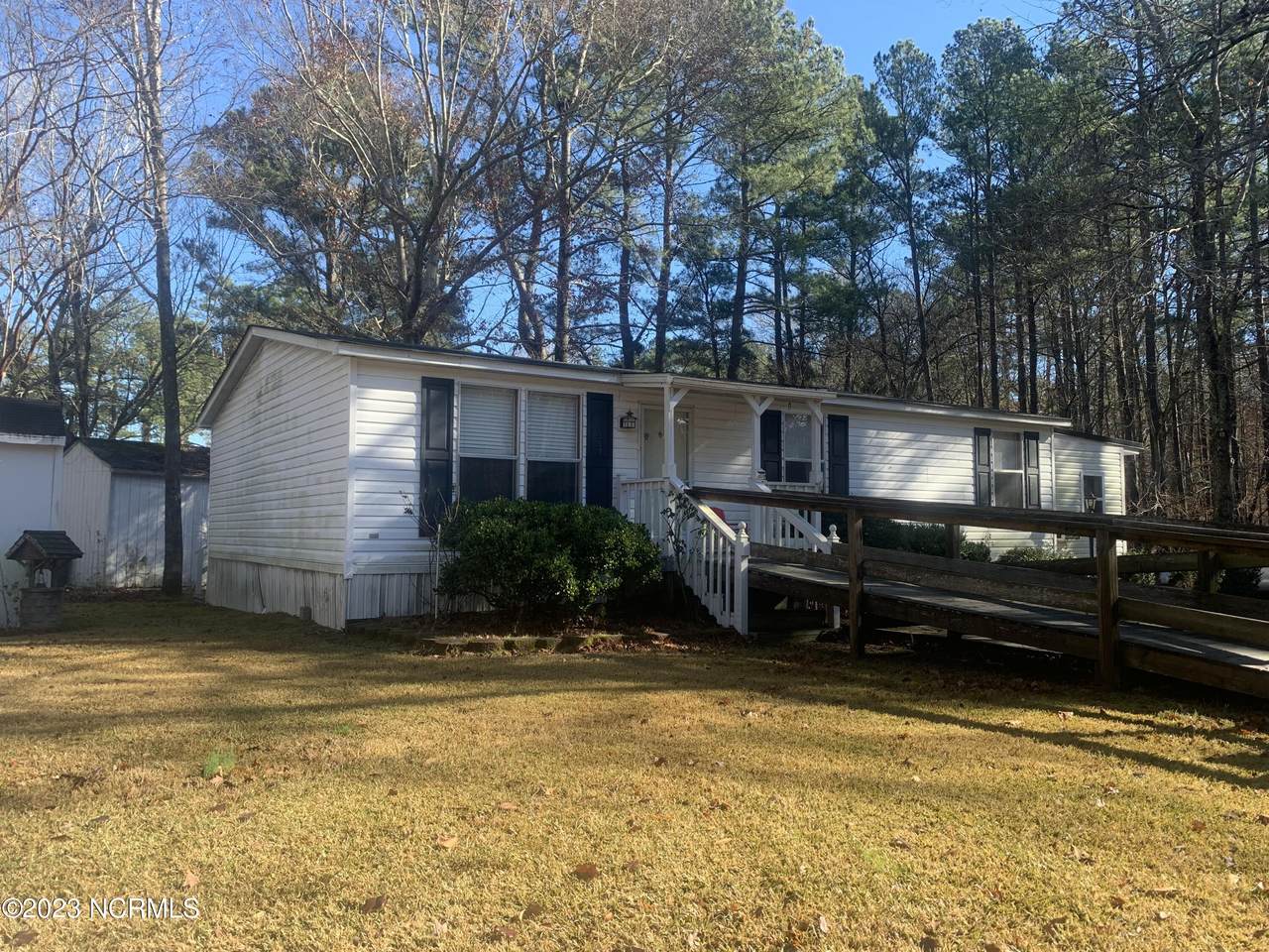 357 Holiday Lane - Photo 1
