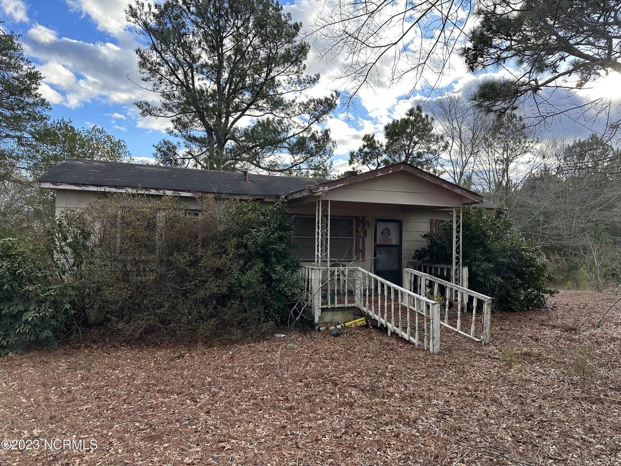 268 Northside Drive - Photo 1