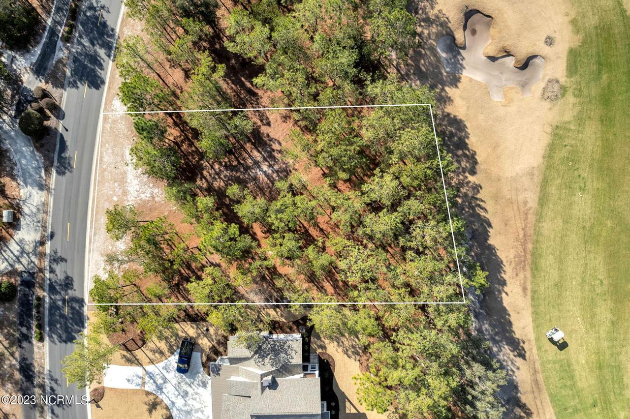 6223 Castlebrook Way - Photo 1