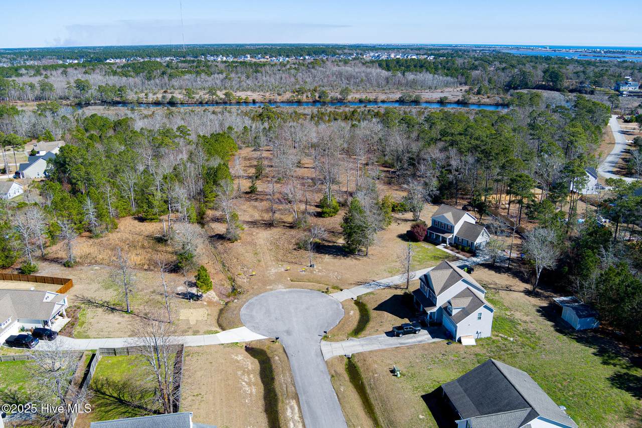 115 Norine Drive - Photo 1