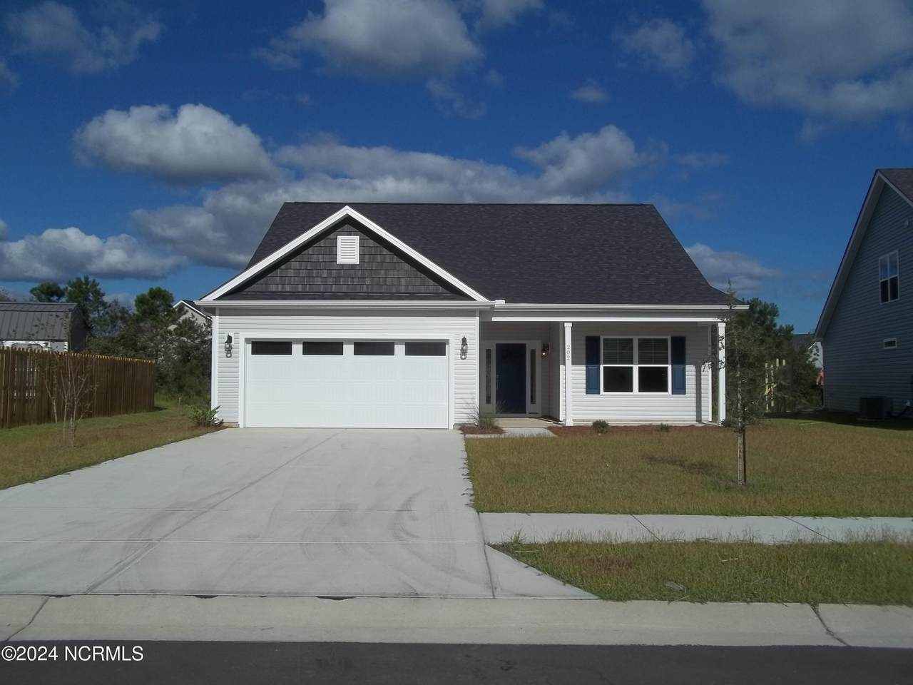 202 Balustrade Way - Photo 1