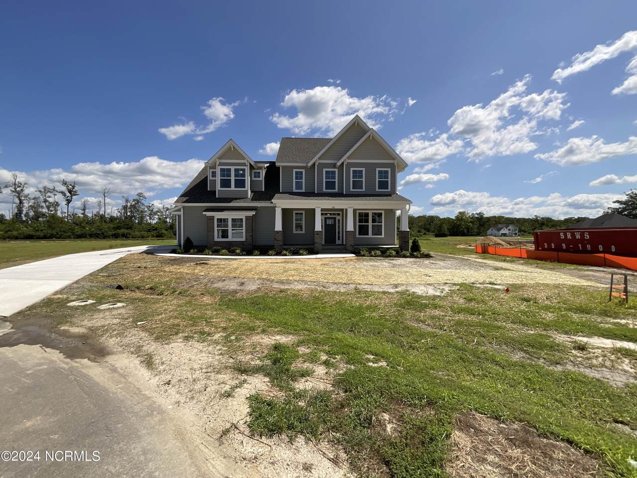 104 Claire Court - Photo 1
