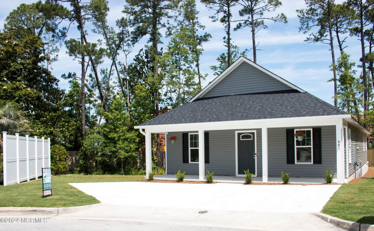 441 Ridge Road - Photo 1