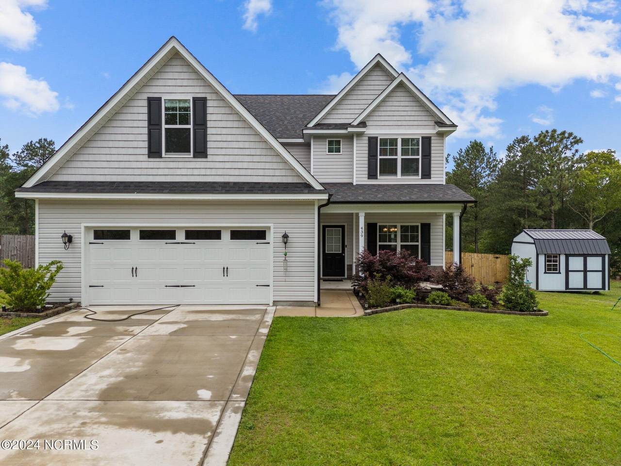 439 Gretchen Road - Photo 1