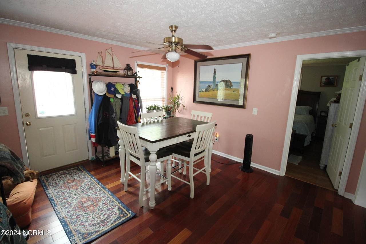 4912 Merrimon Road, Beaufort, NC 28516 (MLS 100445048) Donna & Team