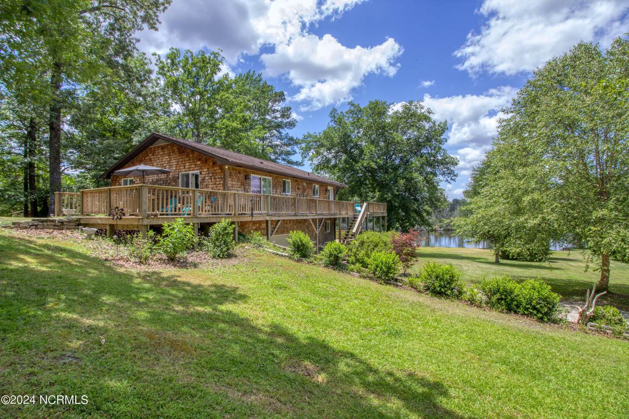 334 Creekwood Lane - Photo 1