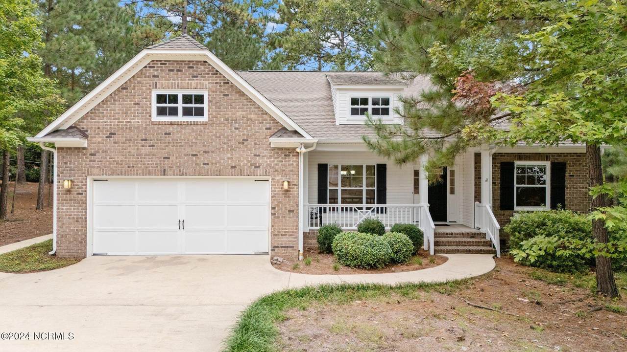 250 Wheeling Drive - Photo 1