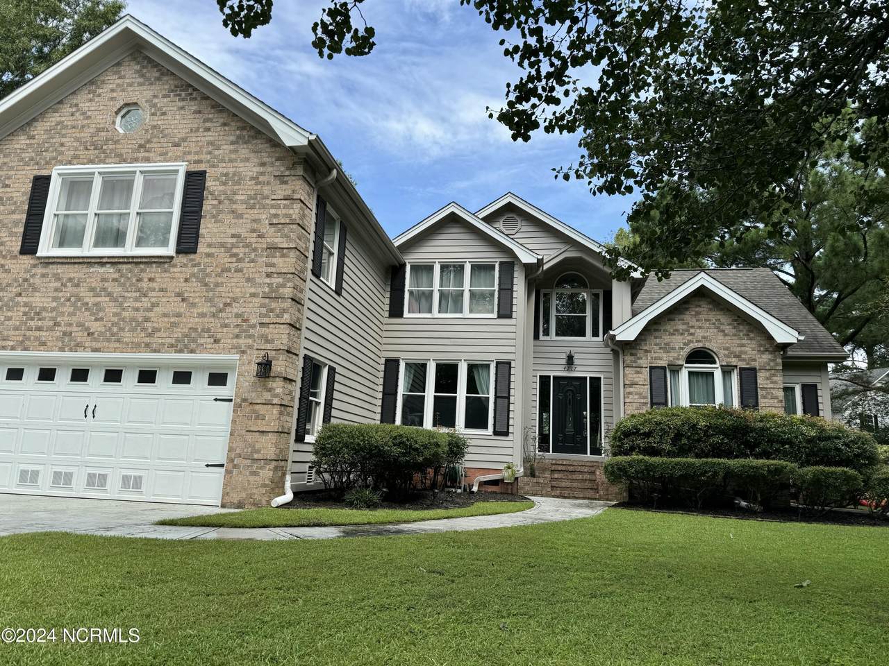 4217 Appleton Way - Photo 1