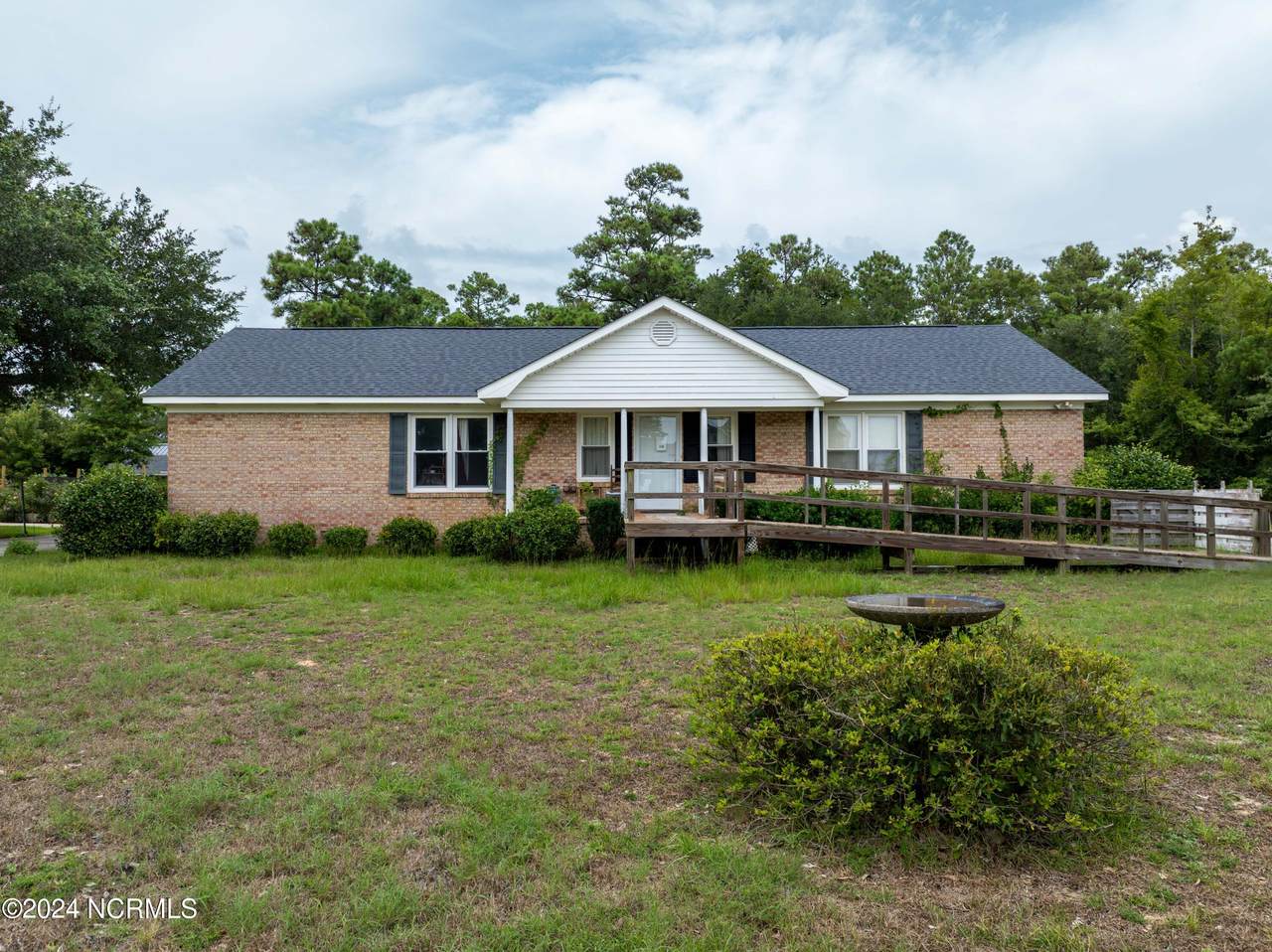 109 Inlet Court - Photo 1