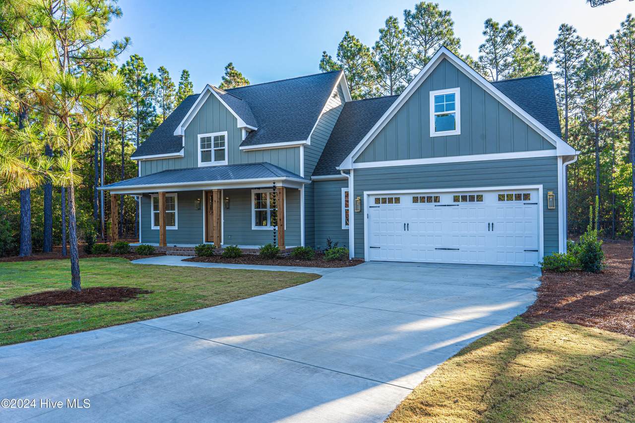 4 Maidstone Court - Photo 1