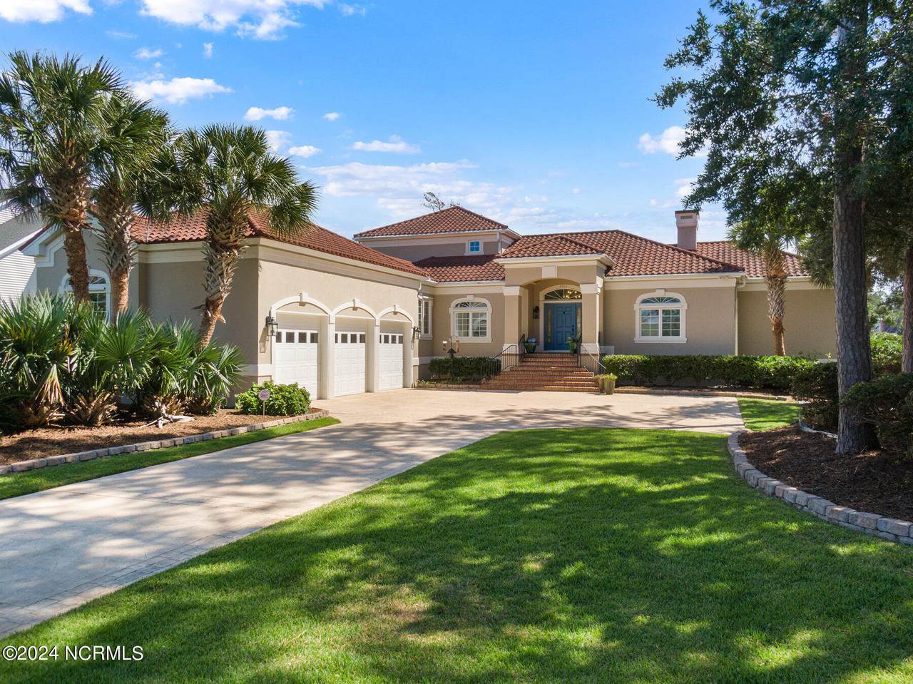 2566 Mariners Way - Photo 1