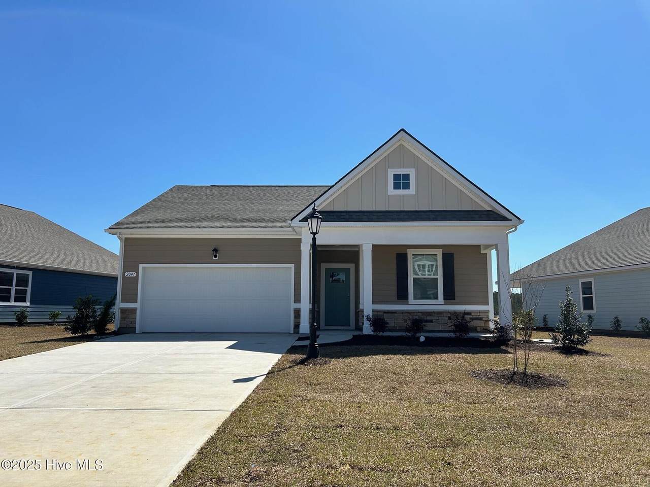 2047 Marietta Circle - Photo 1