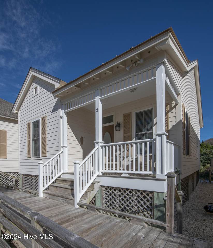 105 Atlantic Boulevard - Photo 1