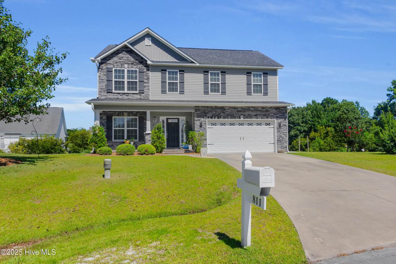 811 Sea Chaser Court - Photo 1