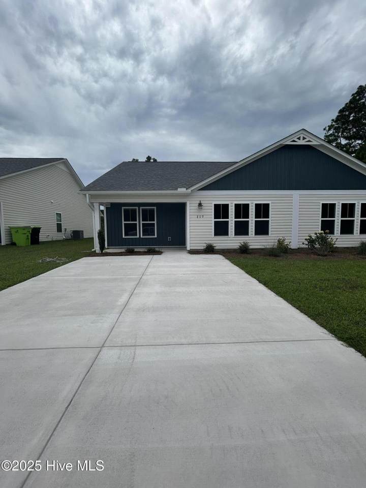 809 Discovery Cove - Photo 1