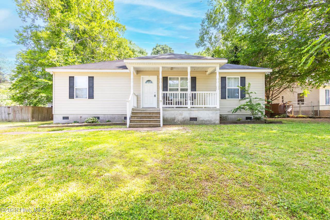123 Willow Drive - Photo 1