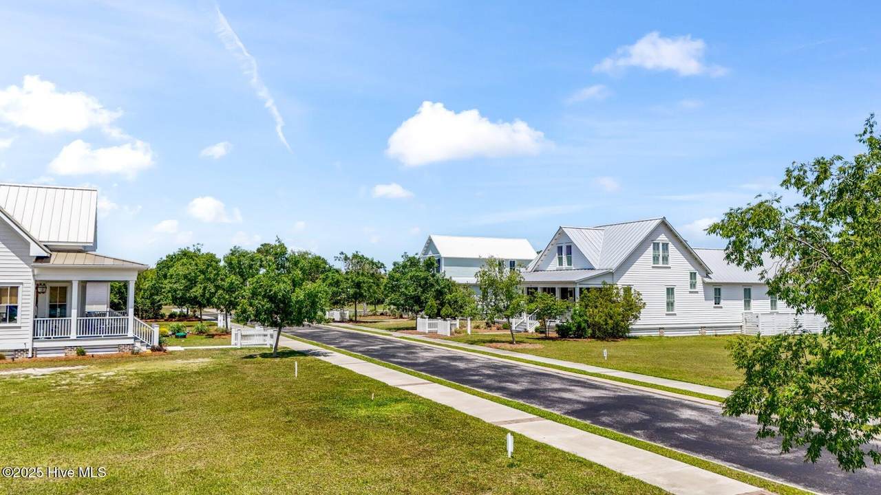 98 Boathouse Road - Photo 1