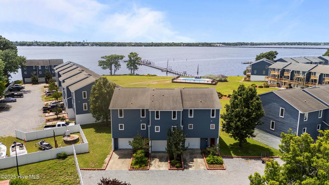15 Eastern Shore Townhouses - Photo 1