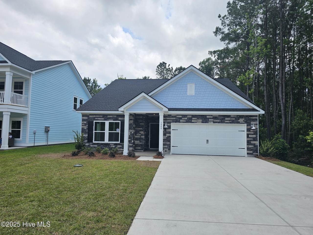 1848 Seachase Way - Photo 1