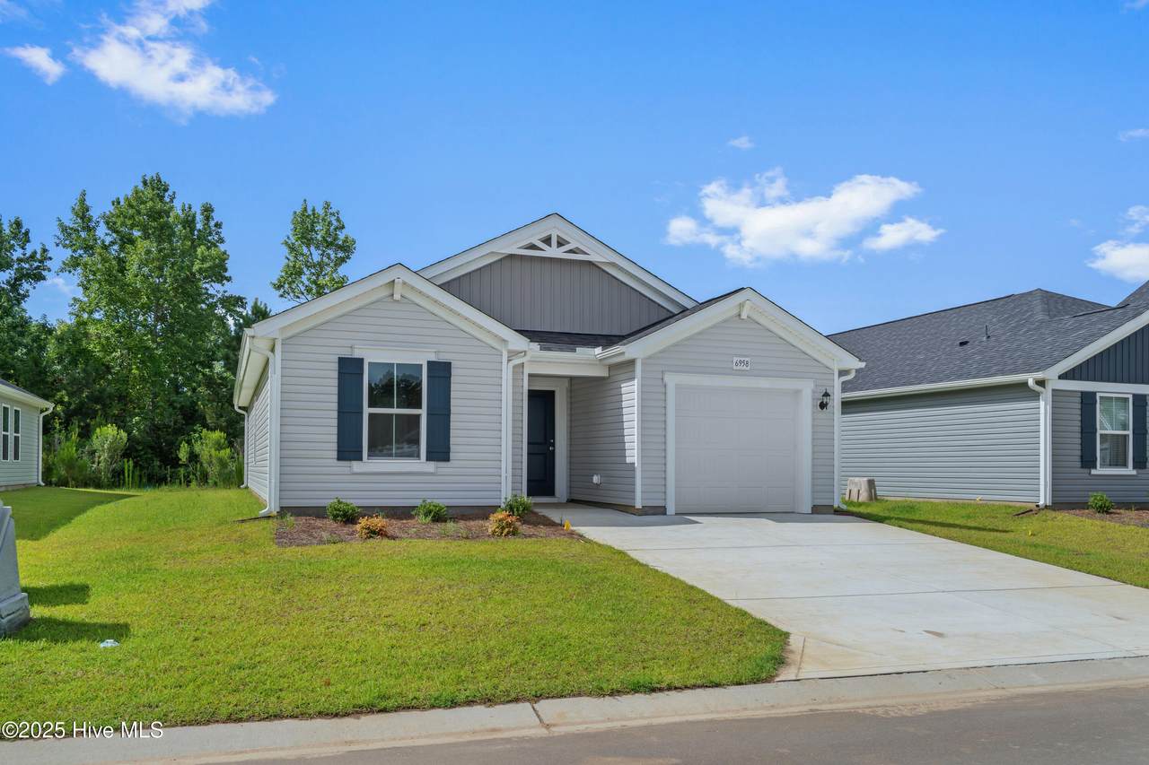 6958 Seaside Palms Place - Photo 1