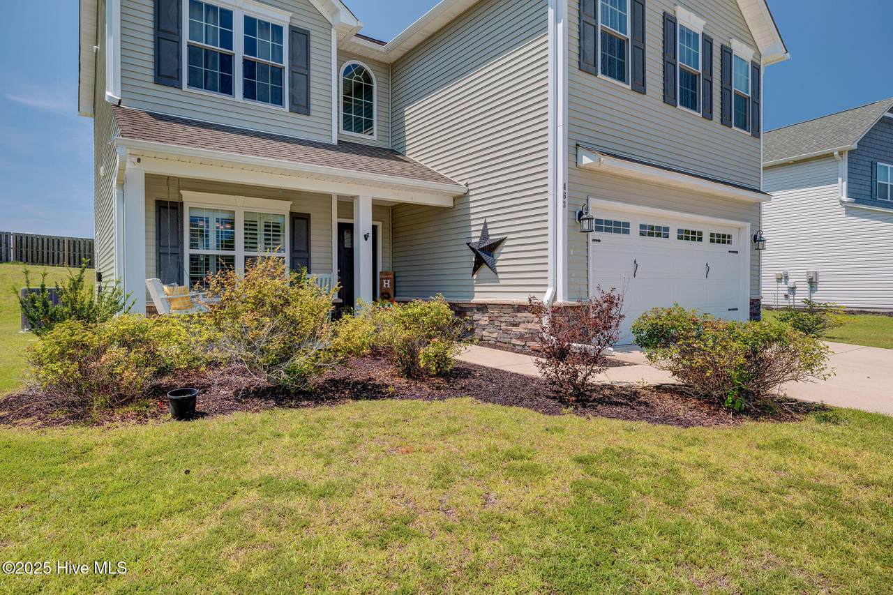 463 Avendale Drive - Photo 1