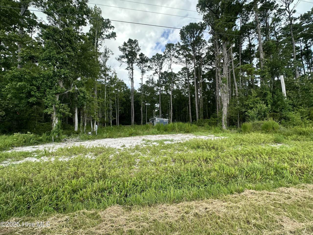690 Oriental Road - Photo 1