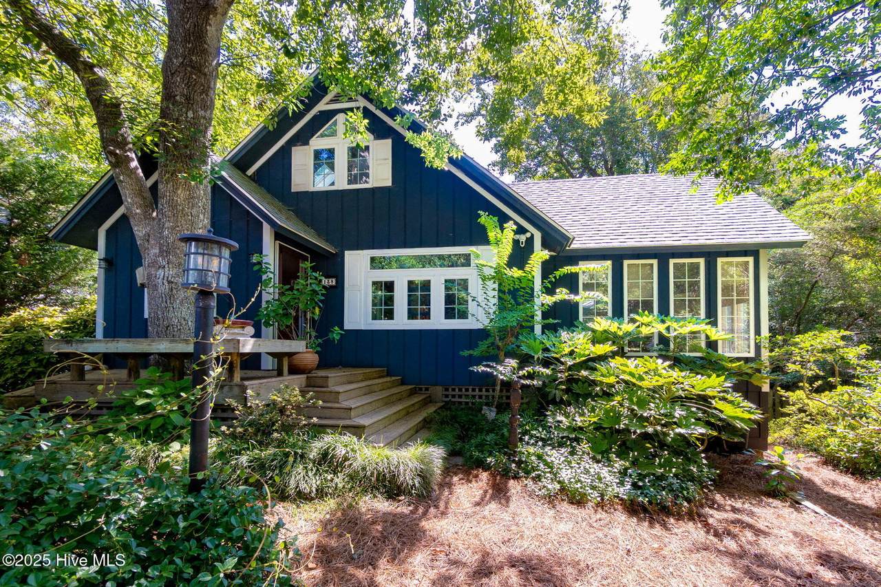 138 Yaupon Road - Photo 1