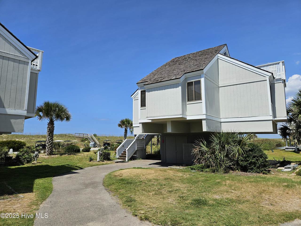 305 Bald Head Wynd - Photo 1