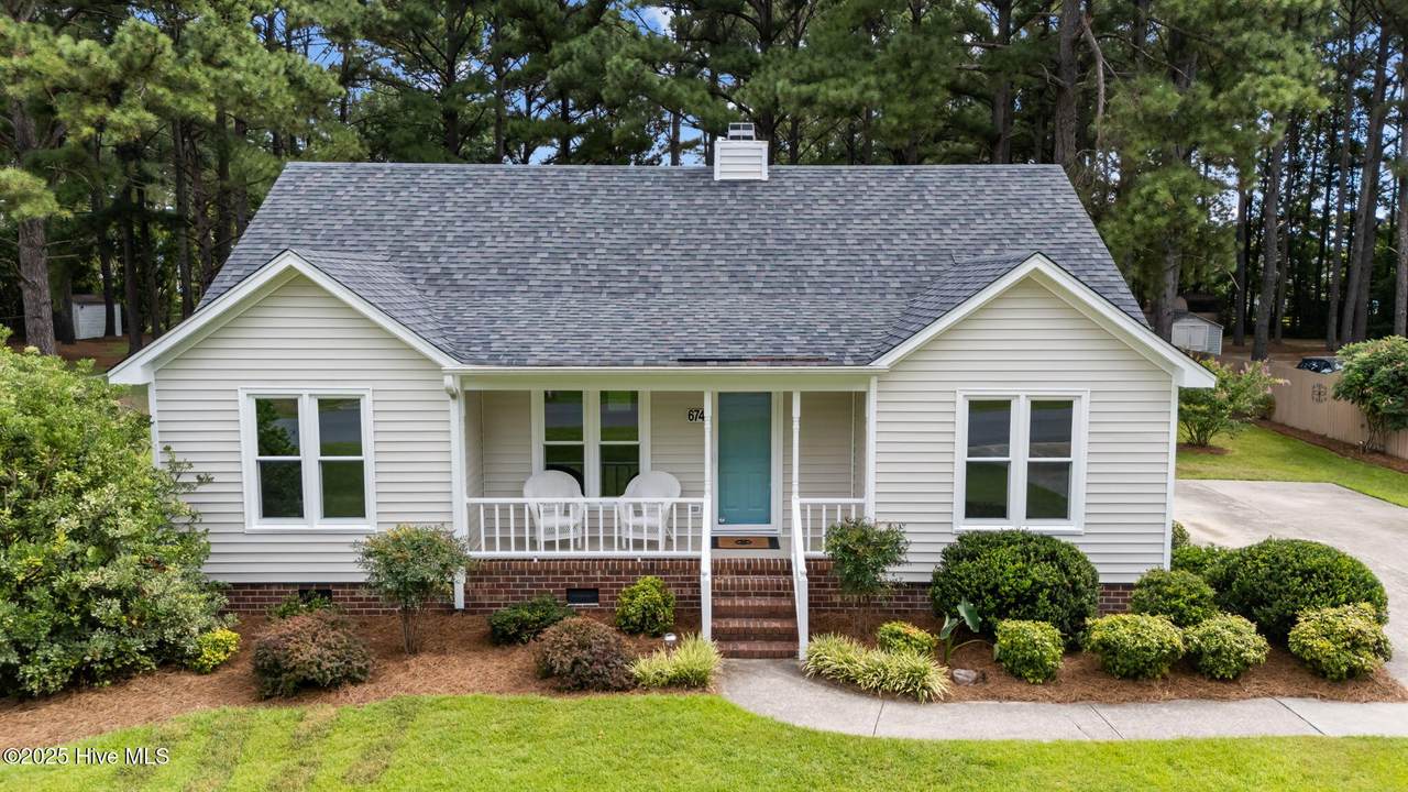 674 Fox Chase Lane - Photo 1